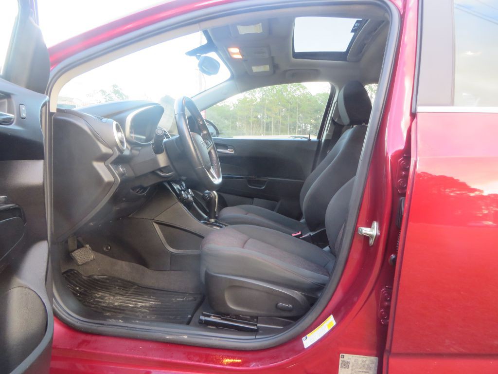 2018 Chevrolet Sonic Image 10
