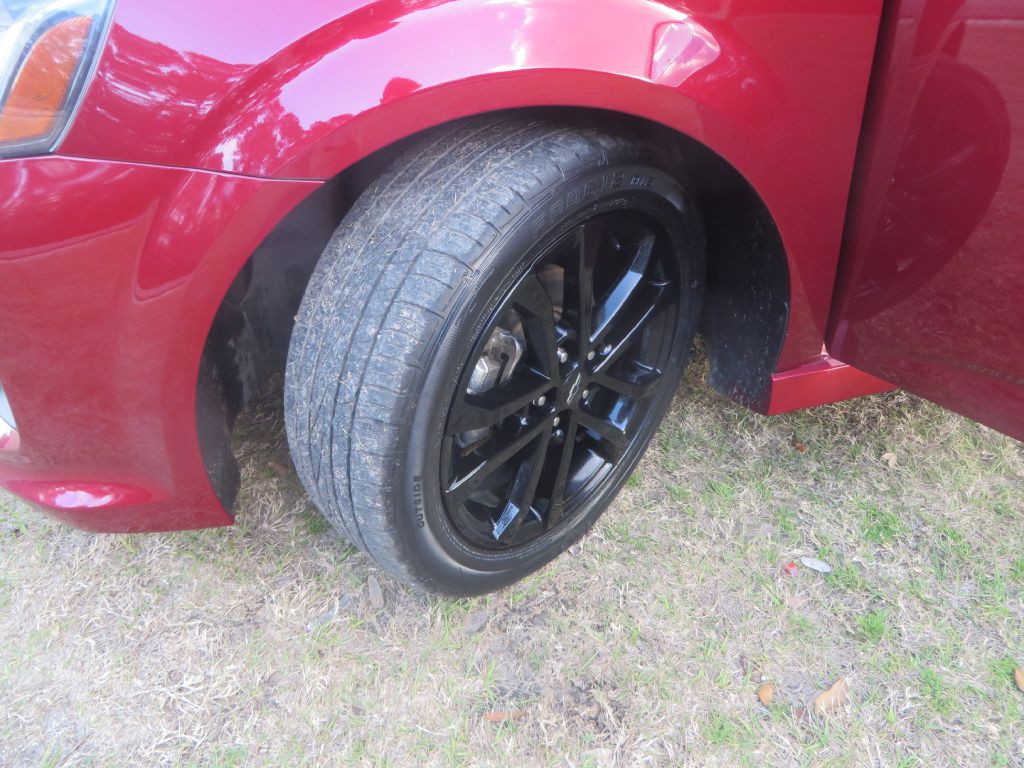 2018 Chevrolet Sonic Image 25