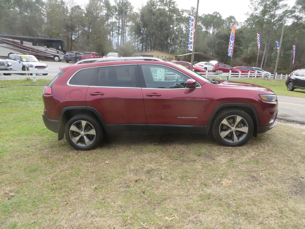 2019 Jeep Cherokee Image 5
