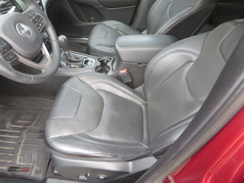 2019 Jeep Cherokee Image 23