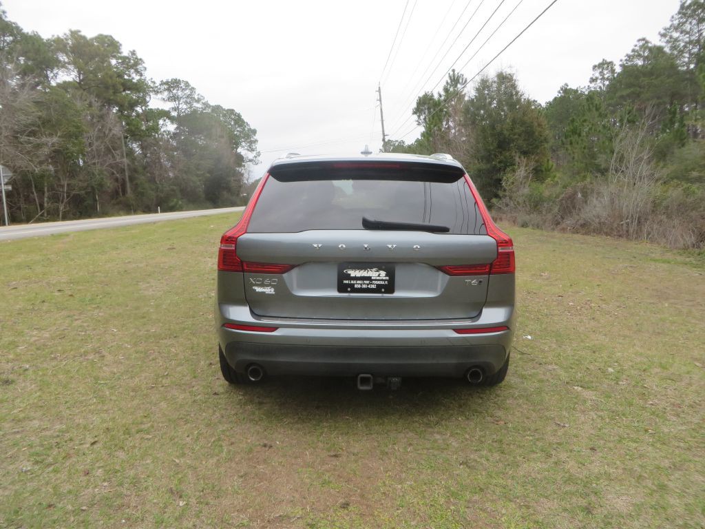 2018 Volvo XC60 Image 7