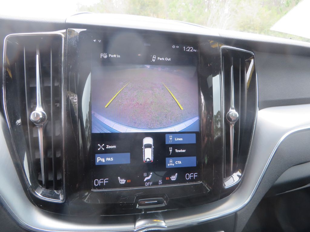 2018 Volvo XC60 Image 23