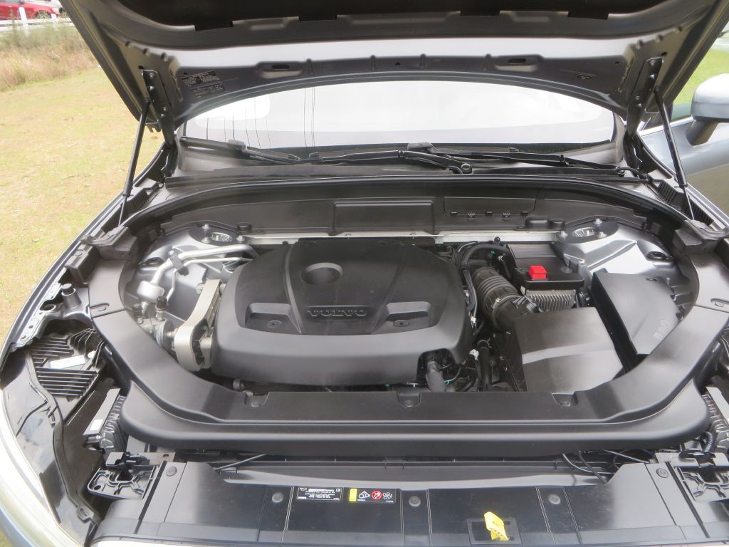 2018 Volvo XC60 Image 30