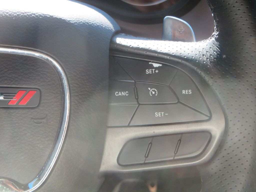 2022 Dodge Challenger Image 13