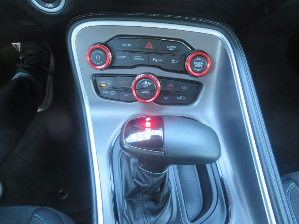 2022 Dodge Challenger Image 18
