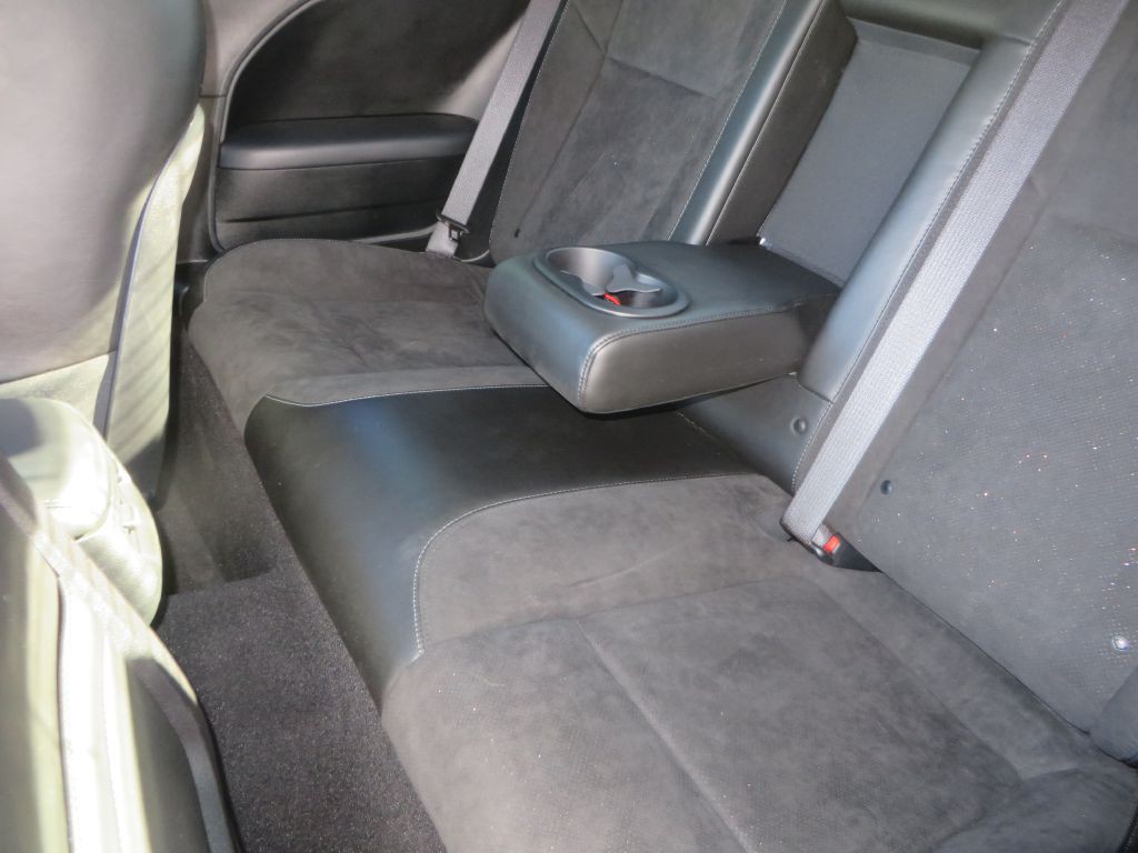 2022 Dodge Challenger Image 25