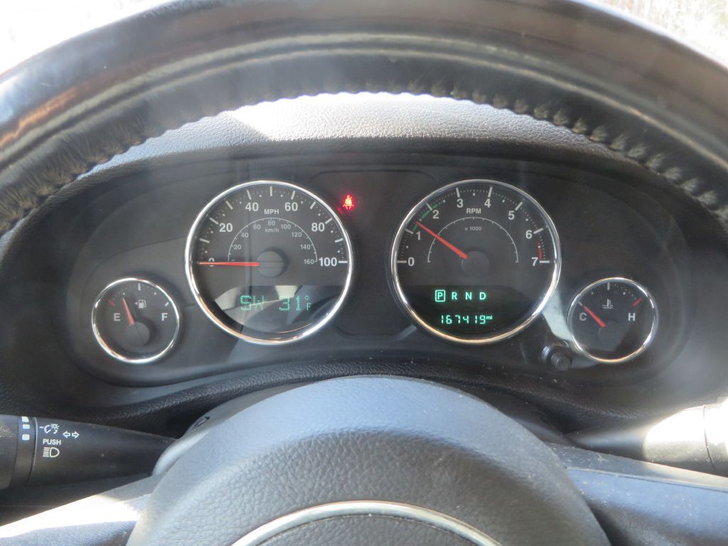 2017 Jeep Wrangler Image 17