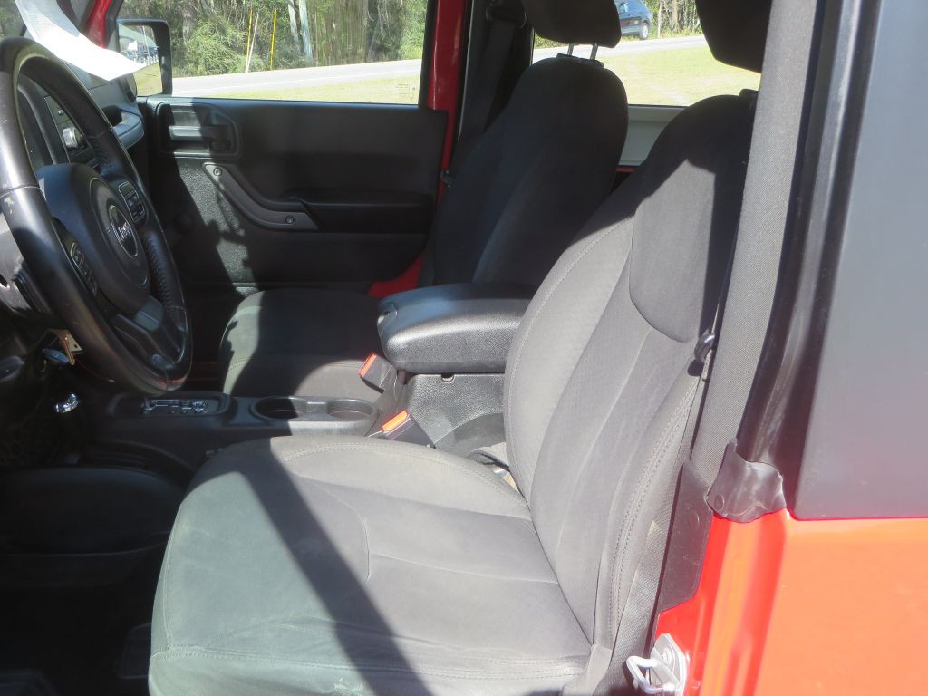 2017 Jeep Wrangler Image 22