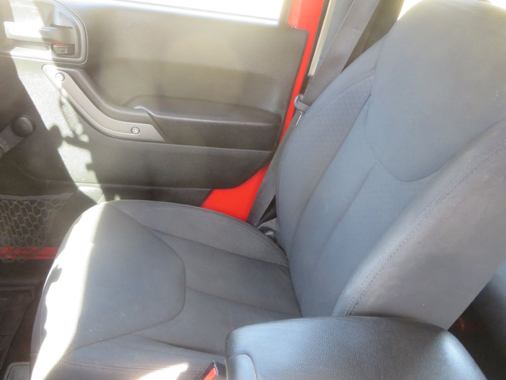 2017 Jeep Wrangler Image 23