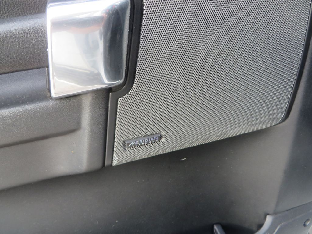 2016 Land Rover LR4 Image 14