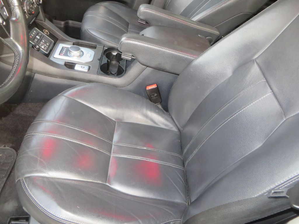 2016 Land Rover LR4 Image 25