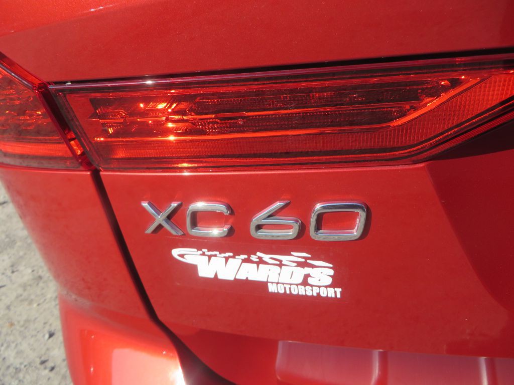 2021 Volvo XC60 Image 28