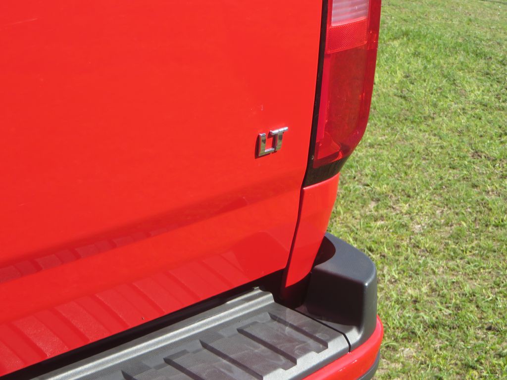 2020 Chevrolet Colorado Image 9