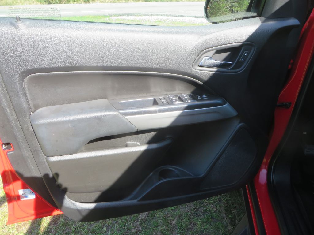 2020 Chevrolet Colorado Image 13