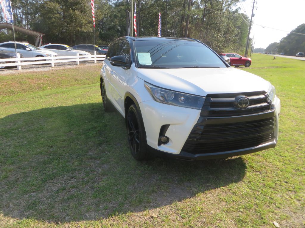 2019 Toyota Highlander Image 3