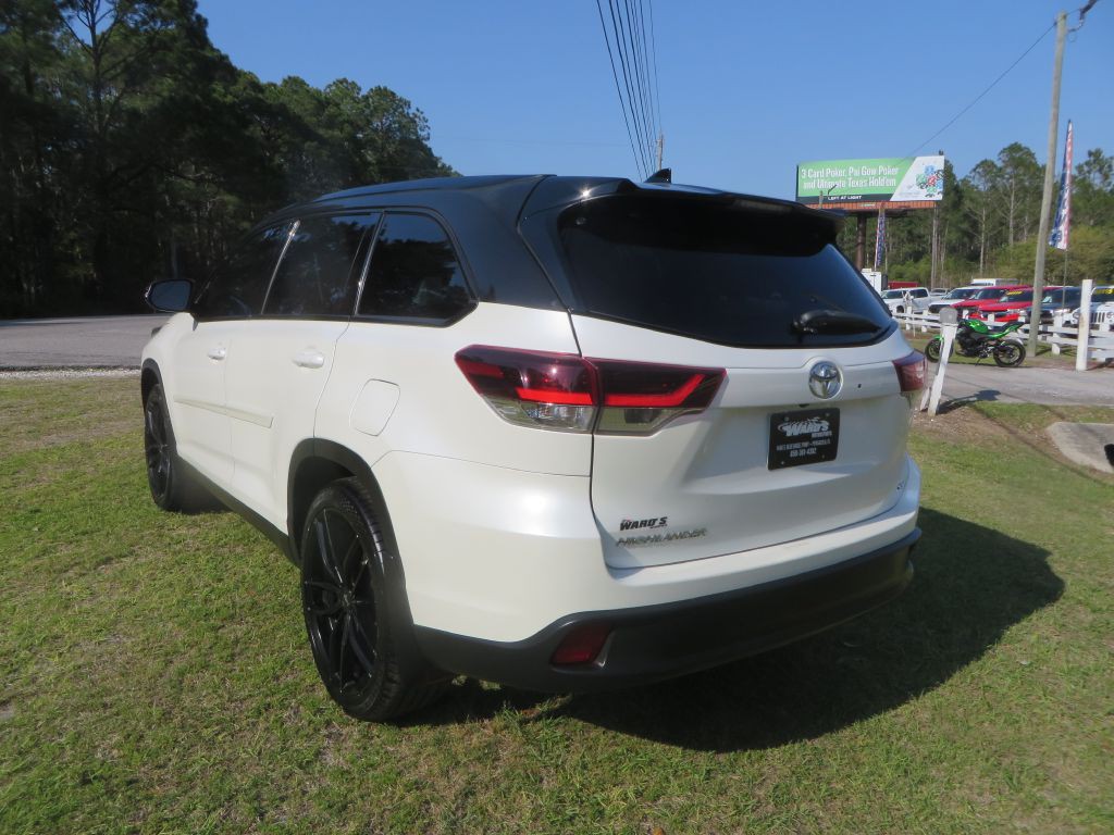 2019 Toyota Highlander Image 7