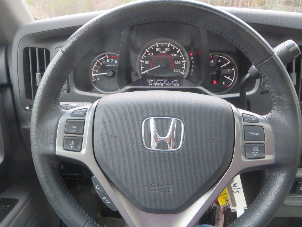 2012 Honda Ridgeline Image 13