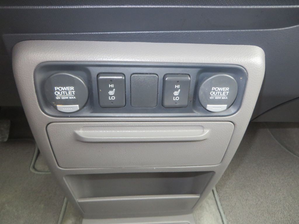 2012 Honda Ridgeline Image 18