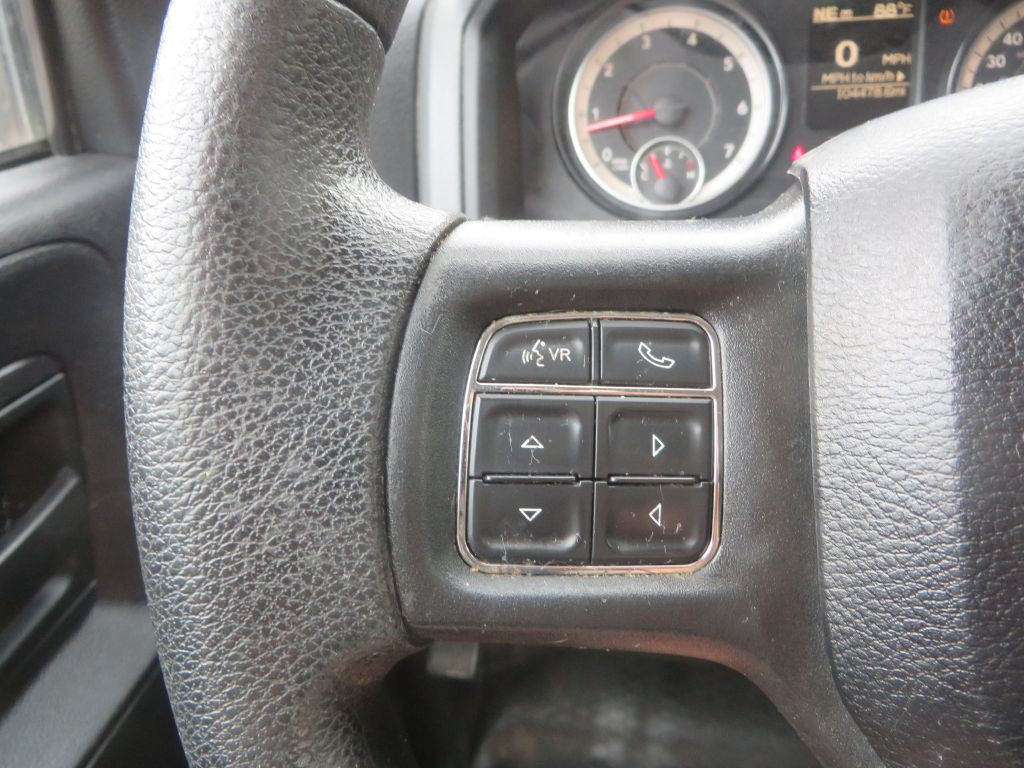 2016 RAM 1500 Image 16