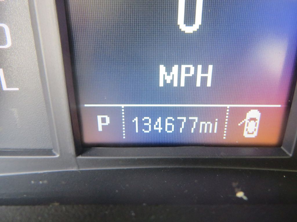 2017 Chevrolet Suburban Image 16