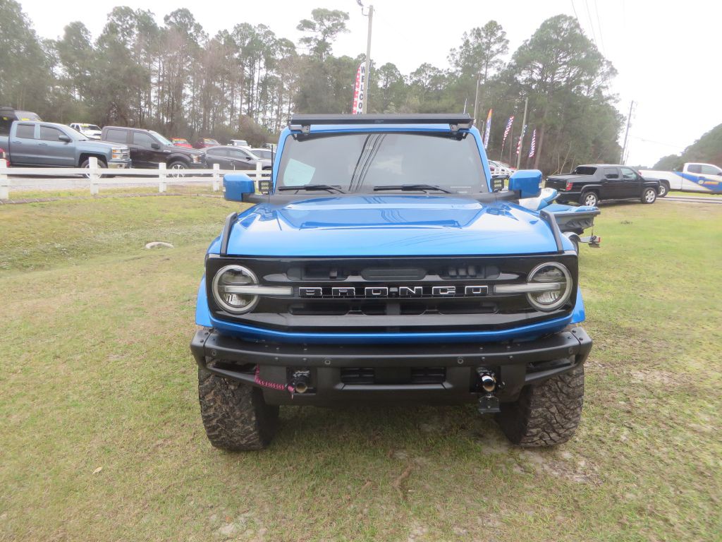 2022 Ford Bronco Image 3