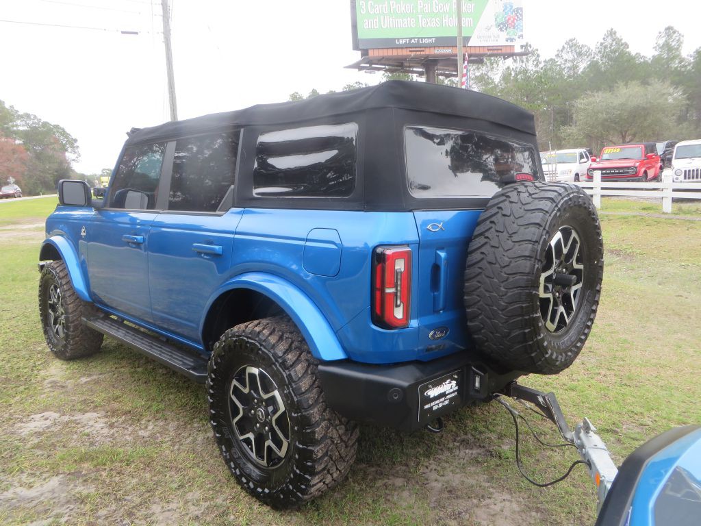 2022 Ford Bronco Image 8