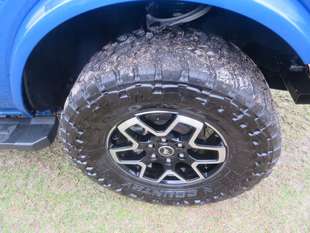 2022 Ford Bronco Image 26