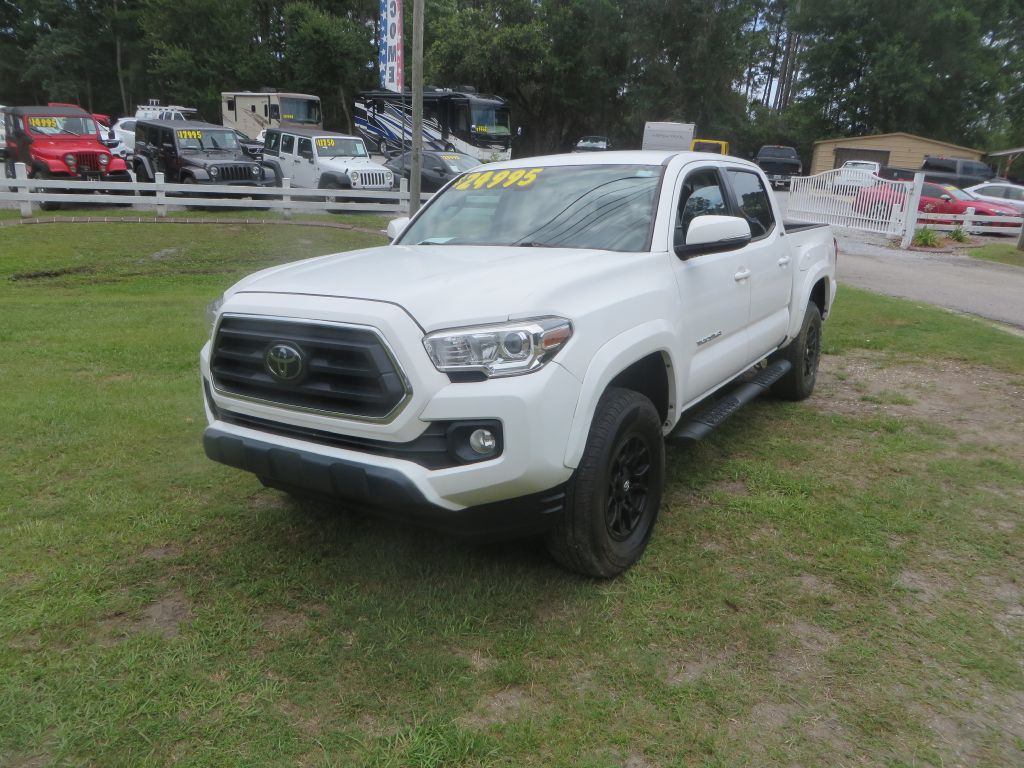 2022 Toyota Tacoma Image 2