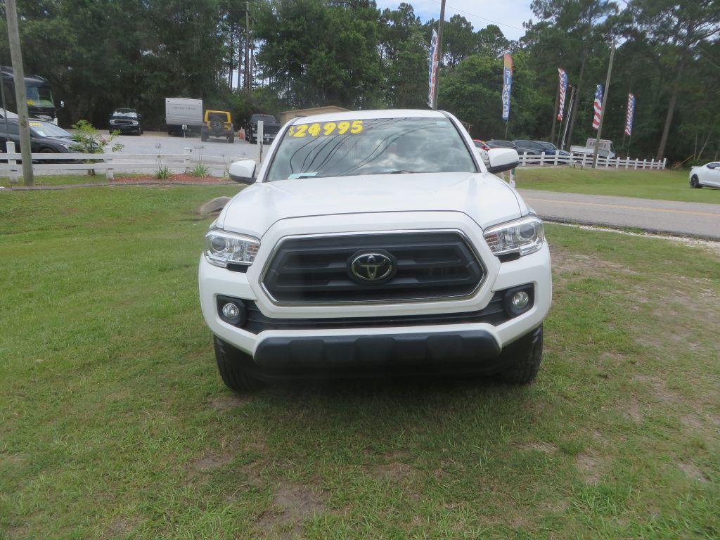 2022 Toyota Tacoma Image 3