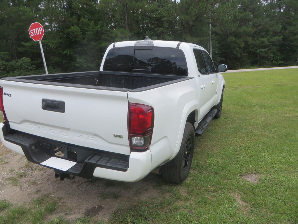 2022 Toyota Tacoma Image 6