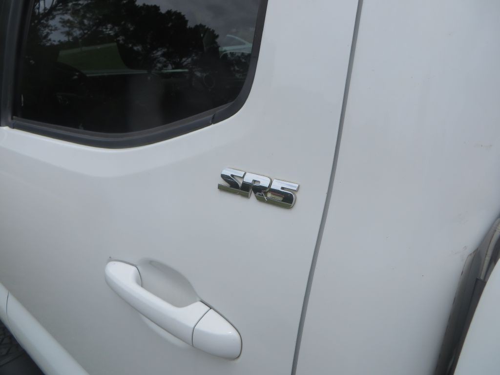 2022 Toyota Tacoma Image 10
