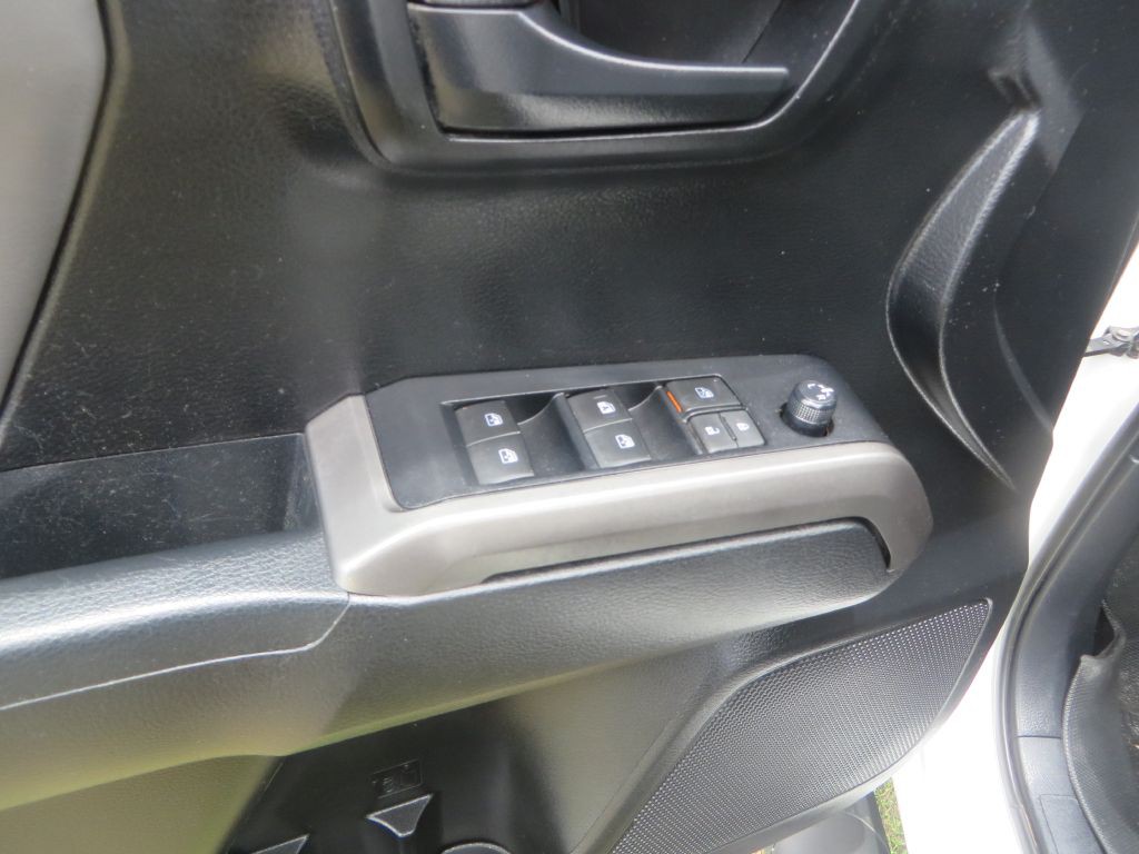 2022 Toyota Tacoma Image 13