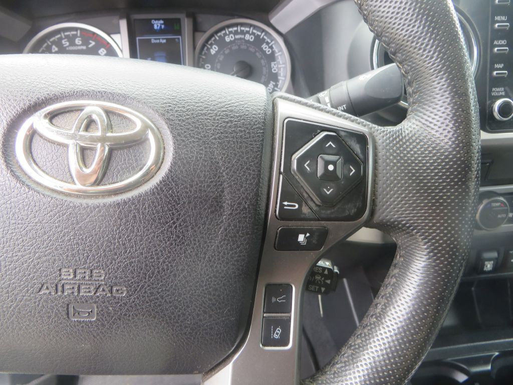 2022 Toyota Tacoma Image 17