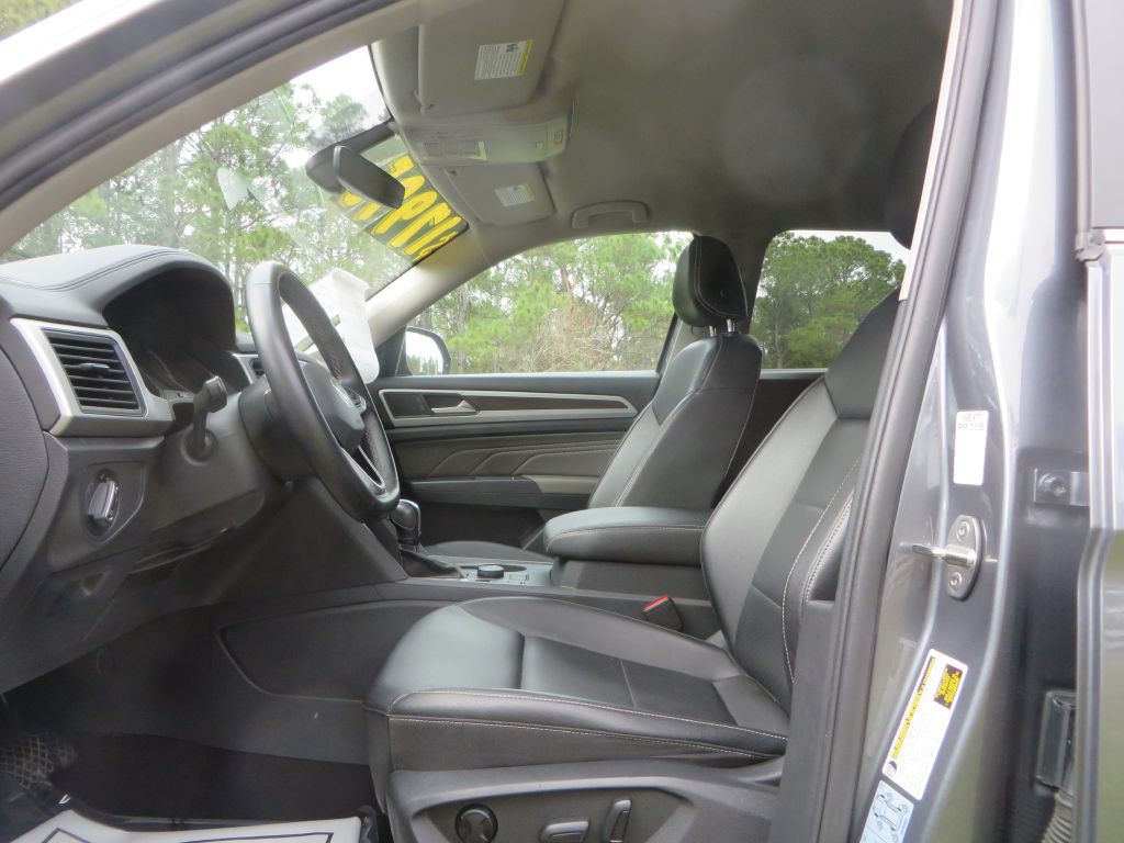 2021 Volkswagen Atlas Image 11