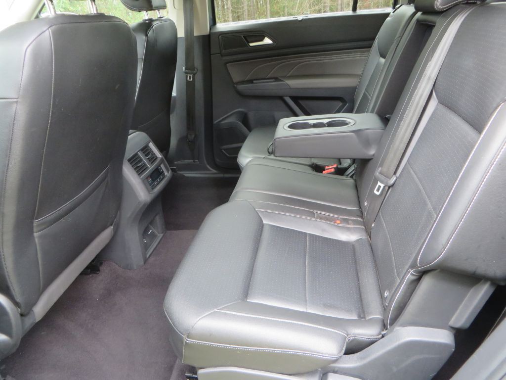 2021 Volkswagen Atlas Image 25