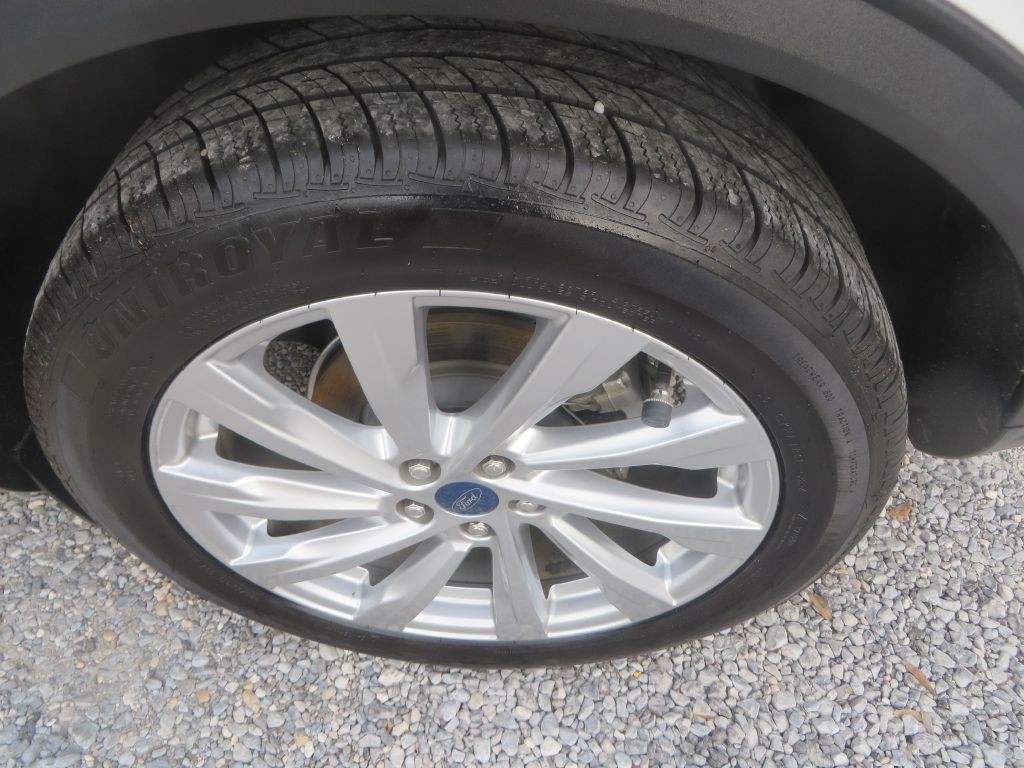 2021 Ford Escape Image 28