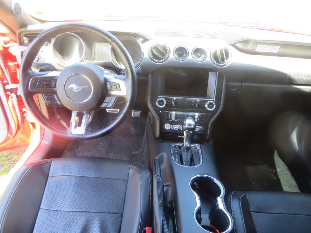 2016 Ford Mustang Image 12