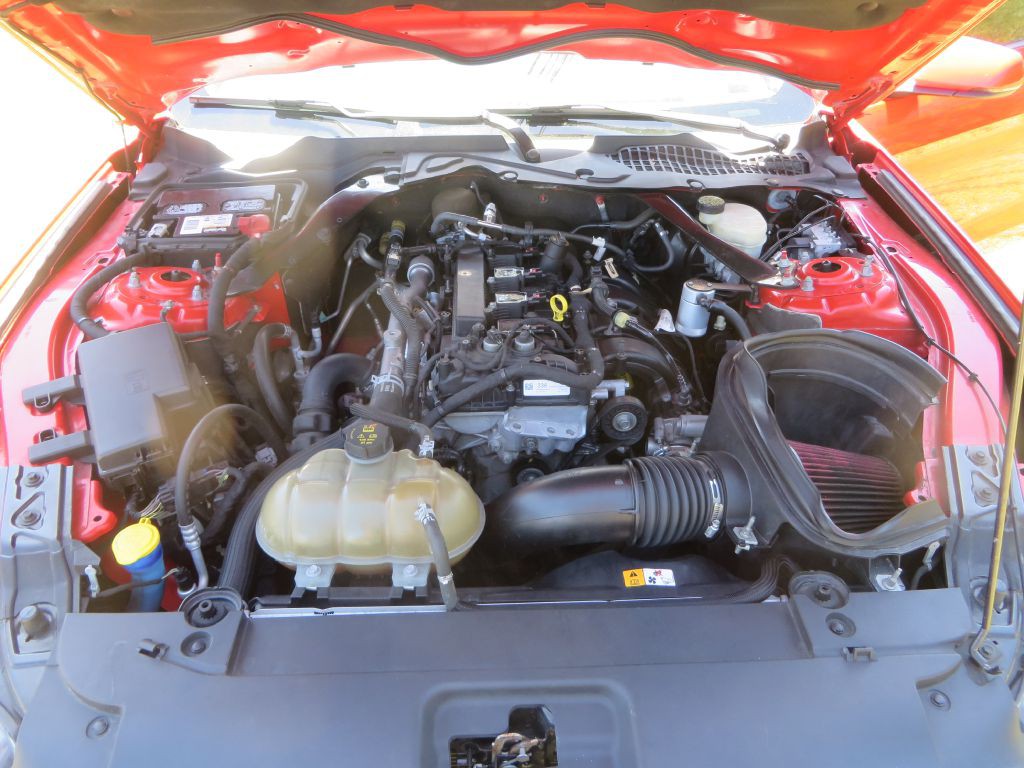 2016 Ford Mustang Image 25