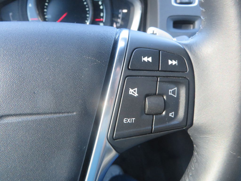 2015 Volvo S60 Image 14