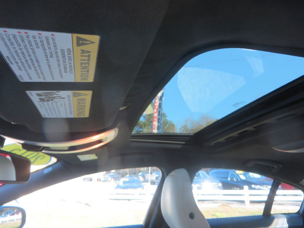 2015 Volvo S60 Image 20