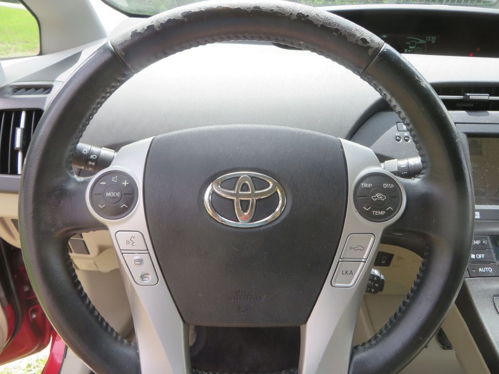 2010 Toyota Prius Image 13