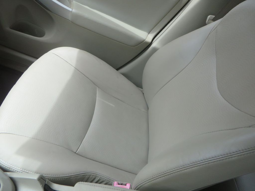 2010 Toyota Prius Image 20