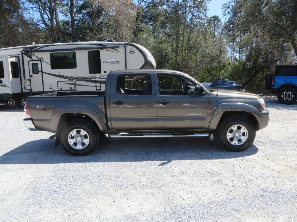 2011 Toyota Tacoma Image 5