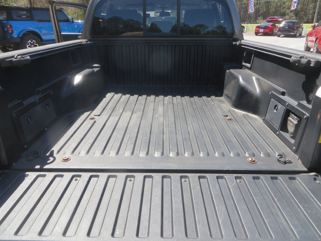 2011 Toyota Tacoma Image 23