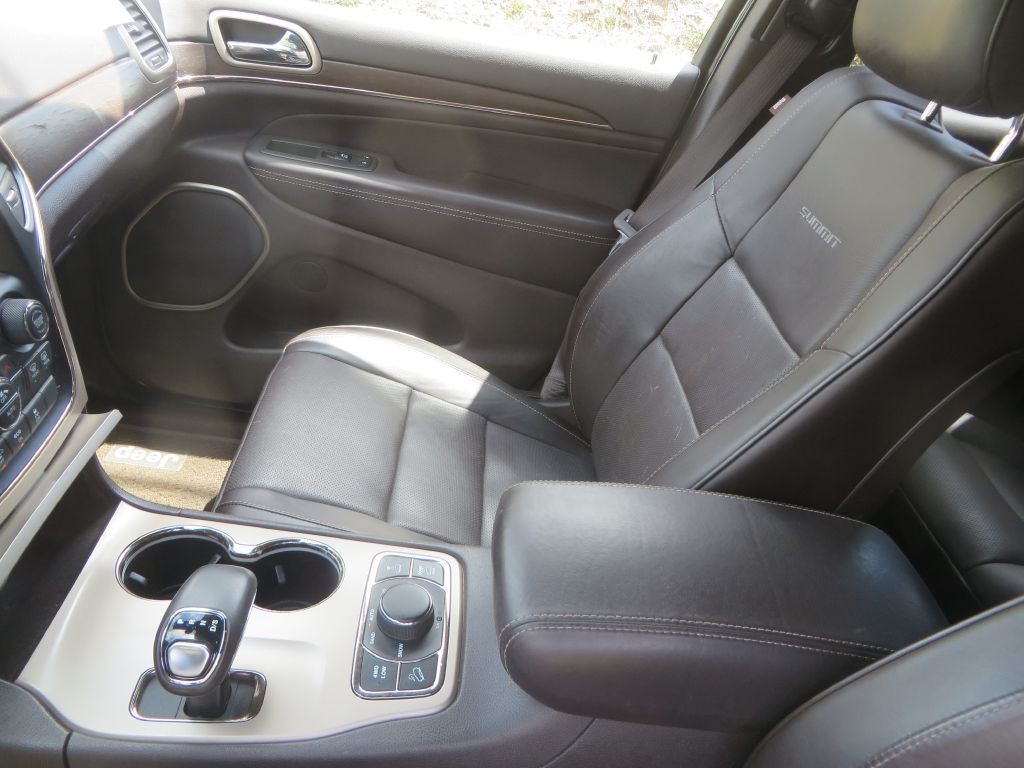 2014 Jeep Grand Cherokee Image 25