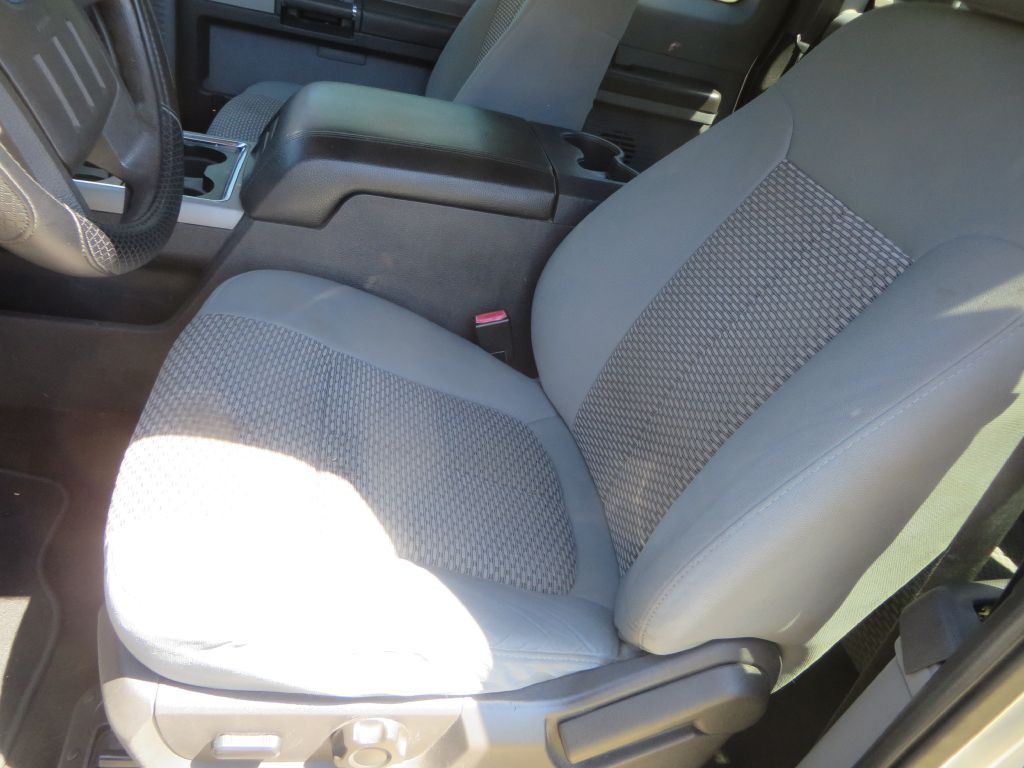 2013 Ford F-250 Image 23