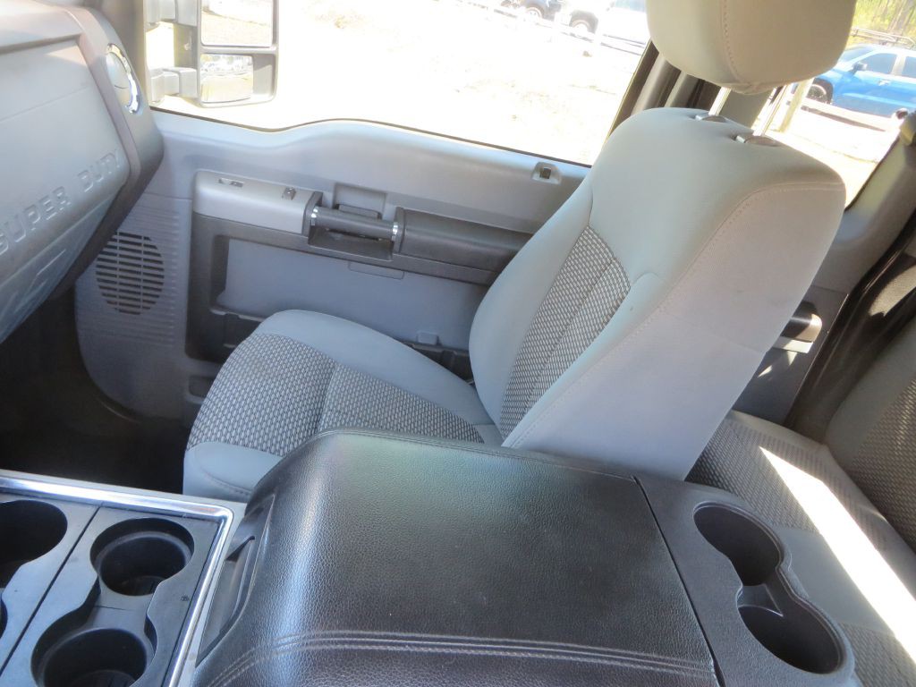 2013 Ford F-250 Image 24