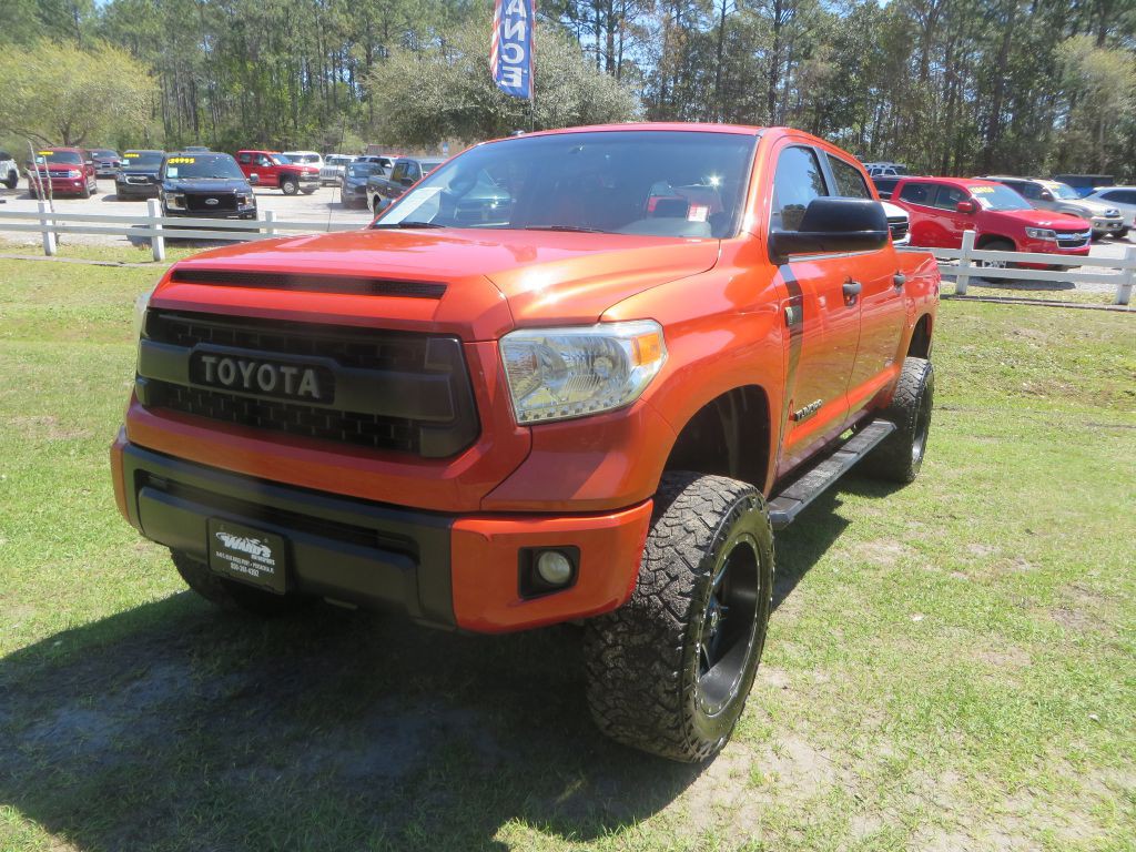 2016 Toyota Tundra Image 2