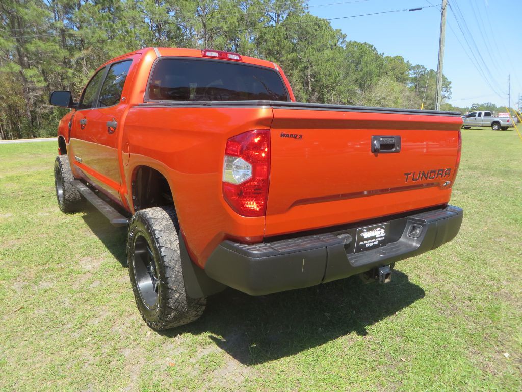 2016 Toyota Tundra Image 8