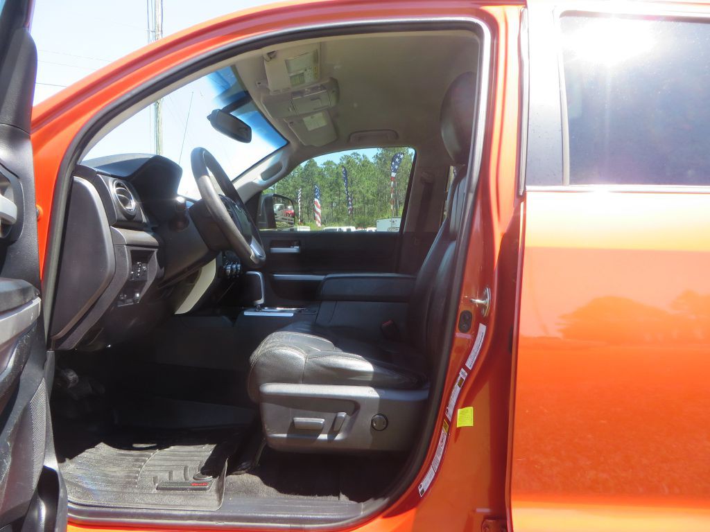 2016 Toyota Tundra Image 12